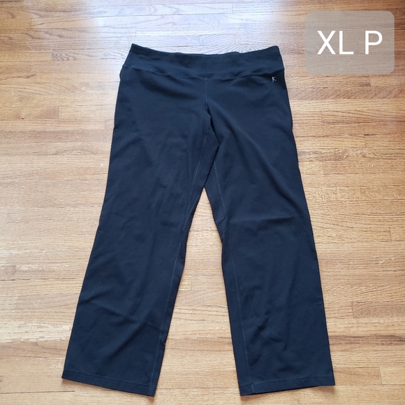 Danskin Yoga Pants Semi Fitted